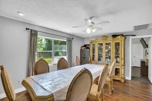 5402 Shannon Dr, Fort Pierce, FL 34951 - Photo 9