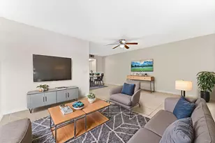 1010 Newcastle A, Boca Raton, FL 33434 - Photo 7