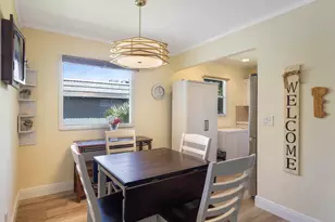 652 Flanders N, Delray Beach, FL 33484 - Photo 5