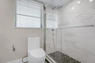 2800 N Palm Aire Dr, Pompano Beach, FL 33069 - Photo 25