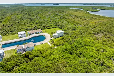 163 Ocean Estates Drive, Fort Pierce, FL 34949 - Photo 9