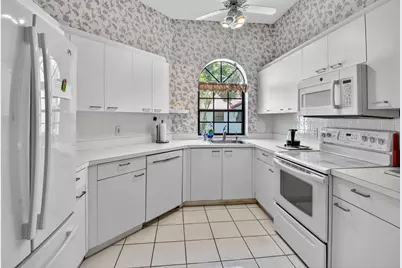 5145 Brisata Circle, Unit #E, Boynton Beach, FL 33437 - Photo 13