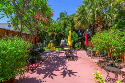 302 Lake Osborne Drive, Unit #4, Lake Worth Beach, FL 33461 - Photo 3