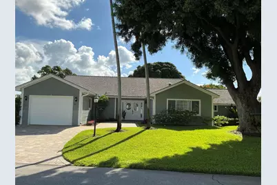 18 Holly Drive, Boynton Beach, FL 33436 - Photo 1