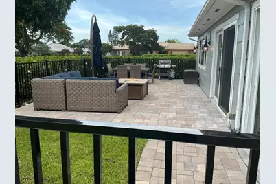 18 Holly Drive, Boynton Beach, FL 33436 - Photo 11