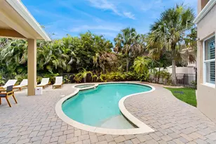 544 Edgebrook Ln, West Palm Beach, FL 33411 - Photo 37