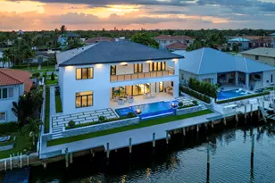748 Waterway Dr, North Palm Beach, FL 33408 - Photo 3
