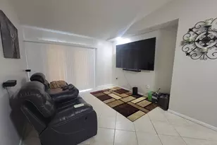 2001 Oleander Blvd, Fort Pierce, FL 34950 - Photo 3