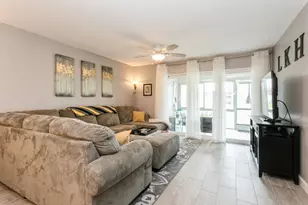 882 Worcester Ln, Lake Worth, FL 33467 - Photo 7
