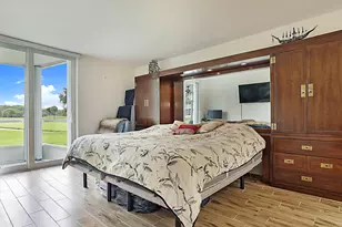 250 NW 67th St, Boca Raton, FL 33487 - Photo 17