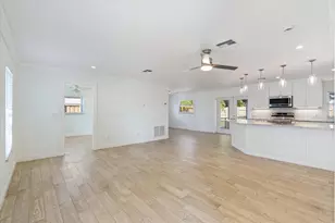 799 NW 7th Dr, Boca Raton, FL 33486 - Photo 3
