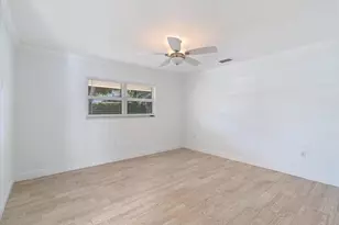799 NW 7th Dr, Boca Raton, FL 33486 - Photo 9