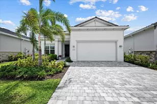 10571 Northbrook Cir, Palm Beach Gardens, FL 33412 - Photo 1