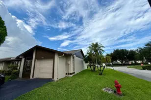 5496 Viburnum Cir, Delray Beach, FL 33484 - Photo 15