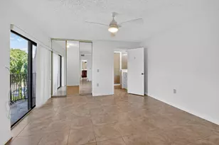 2907 SW 22nd Cir, Delray Beach, FL 33445 - Photo 17