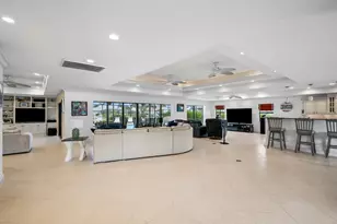 3422 SE Fairway W, Stuart, FL 34997 - Photo 11