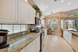 6875 Southport Dr, Boynton Beach, FL 33472 - Photo 15