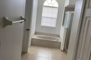 601 SW Grove Ave, Port Saint Lucie, FL 34983 - Photo 5