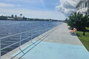 880 W Horizons Unit, Boynton Beach, FL 33435 - Photo 7