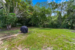 332 SE Majestic Terrace, Port Saint Lucie, FL 34983 - Photo 19