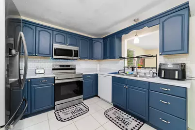 332 SE Majestic Terrace, Port Saint Lucie, FL 34983 - Photo 7