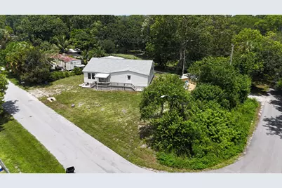 1201 SW Sunshine Street, Stuart, FL 34997 - Photo 3
