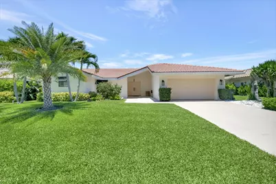 902 Foxpointe Circle, Delray Beach, FL 33445 - Photo 1