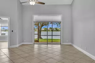 10727 Lake Shore Dr, Wellington, FL 33414 - Photo 17