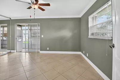 94 Valencia D, Delray Beach, FL 33446 - Photo 17