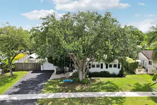 10421 SW 107th St, Miami, FL 33176 - Photo 25