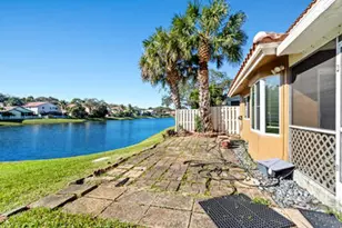 10056 Country Brook Rd, Boca Raton, FL 33428 - Photo 3