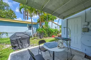 309 SW 13th St, Dania Beach, FL 33004 - Photo 25