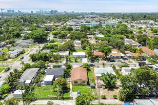 309 SW 13th St, Dania Beach, FL 33004 - Photo 41