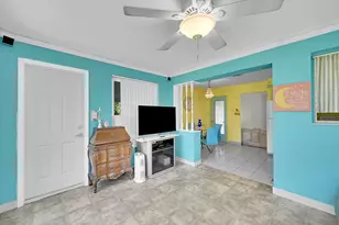 309 SW 13th St, Dania Beach, FL 33004 - Photo 15