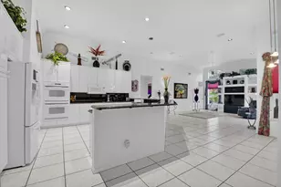 19254 Bay Leaf Ct, Boca Raton, FL 33498 - Photo 13