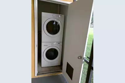 407 Meadows Circle, Unit #407, Boynton Beach, FL 33436 - Photo 9