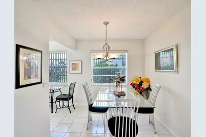 298 Burgundy G, Delray Beach, FL 33484 - Photo 9