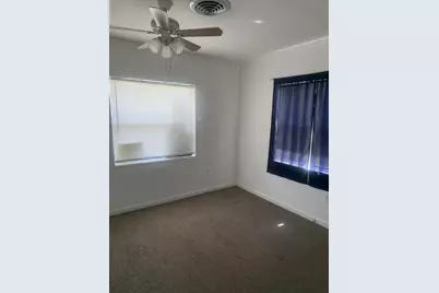 138 SE 3rd Avenue, Boynton Beach, FL 33435 - Photo 9