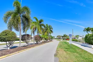 1115 Lake Terrace, Boynton Beach, FL 33426 - Photo 19