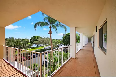 7290 Kinghurst Drive, Unit #405, Delray Beach, FL 33446 - Photo 11