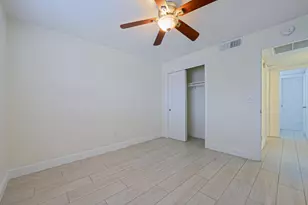 1505 Crescent Cir, Lake Park, FL 33403 - Photo 9