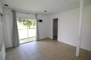 2022 SE West Dunbrooke Cir, Port Saint Lucie, FL 34952 - Photo 5