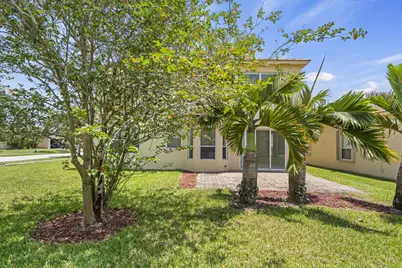 5919 Walnut Park Ln Lane, Fort Pierce, FL 34951 - Photo 21