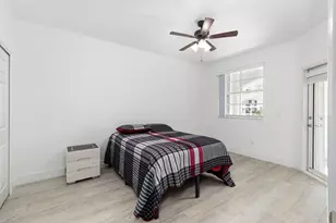 3205 NE 184th St, Aventura, FL 33160 - Photo 17