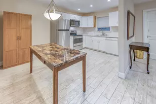 301 S Lakeside Dr, Lake Worth Beach, FL 33460 - Photo 3