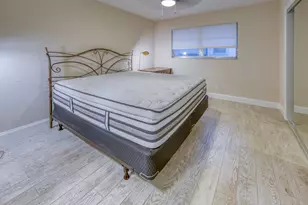 301 S Lakeside Dr, Lake Worth Beach, FL 33460 - Photo 5