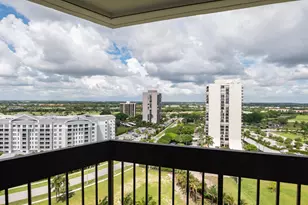 2000 Presidential Way, West Palm Beach, FL 33401 - Photo 9