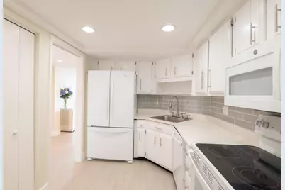 2000 Presidential Way, Unit #1606, West Palm Beach, FL 33401 - Photo 21