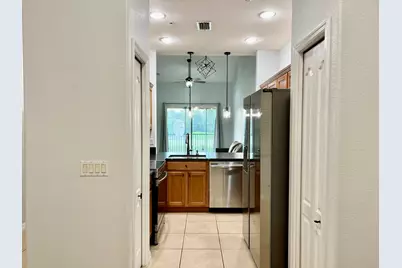 1011 Fairwaycove Lane, Unit #204, Bradenton, FL 34212 - Photo 23
