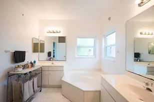 370 SW 203rd Ave, Pembroke Pines, FL 33029 - Photo 29